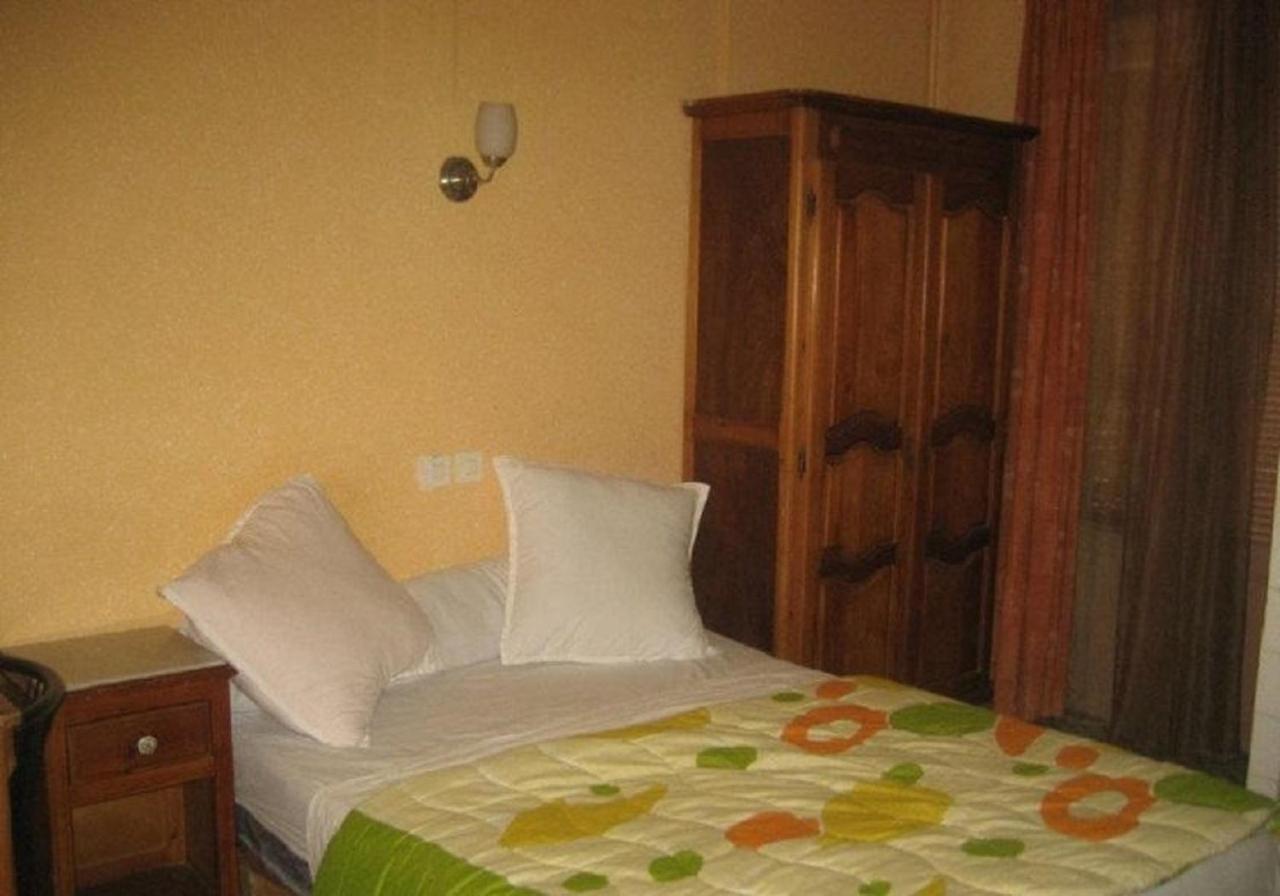 Samir Hotel Algiers Εξωτερικό φωτογραφία
